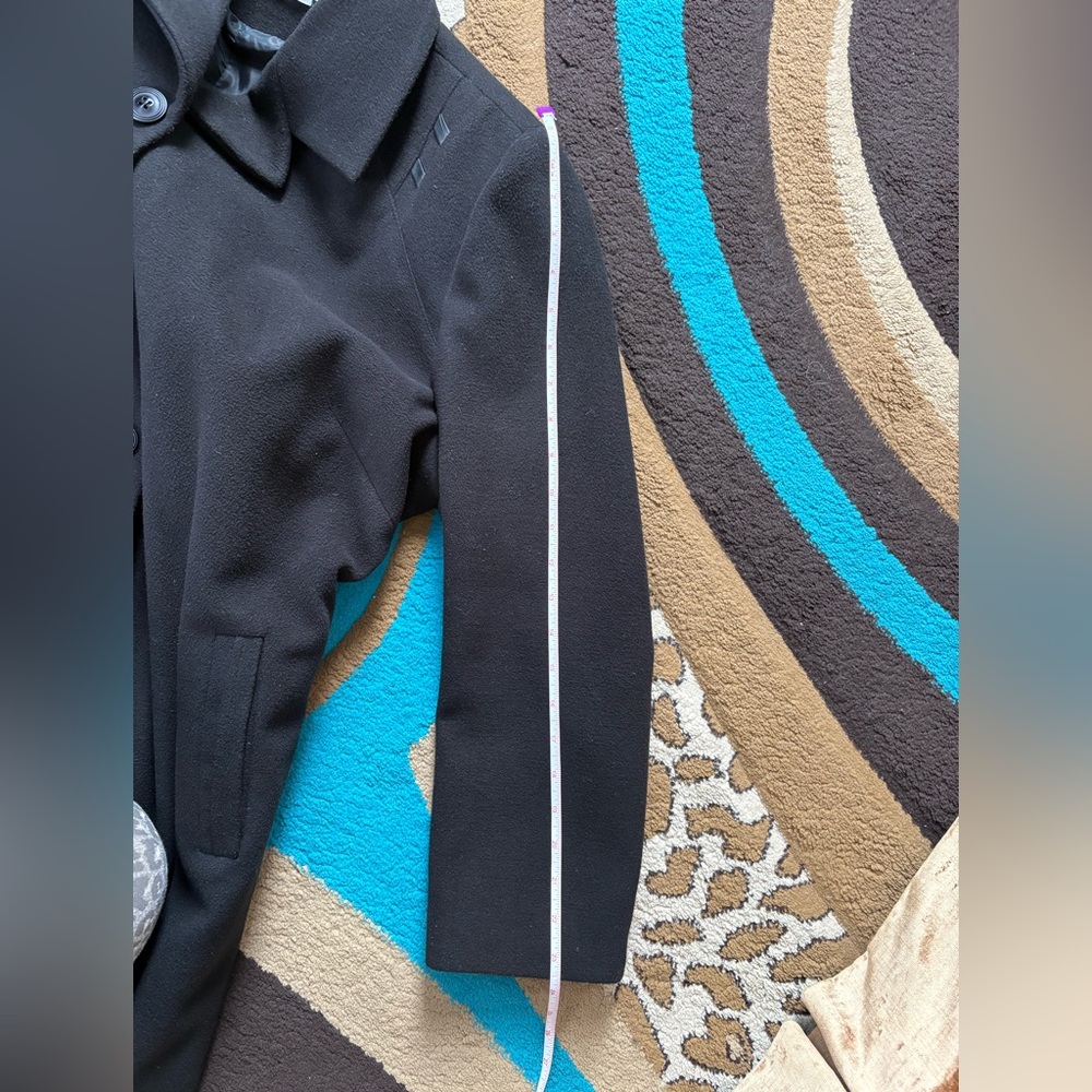 Solo Black Wool Coat - Picture 8 of 9